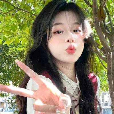 编织的女孩